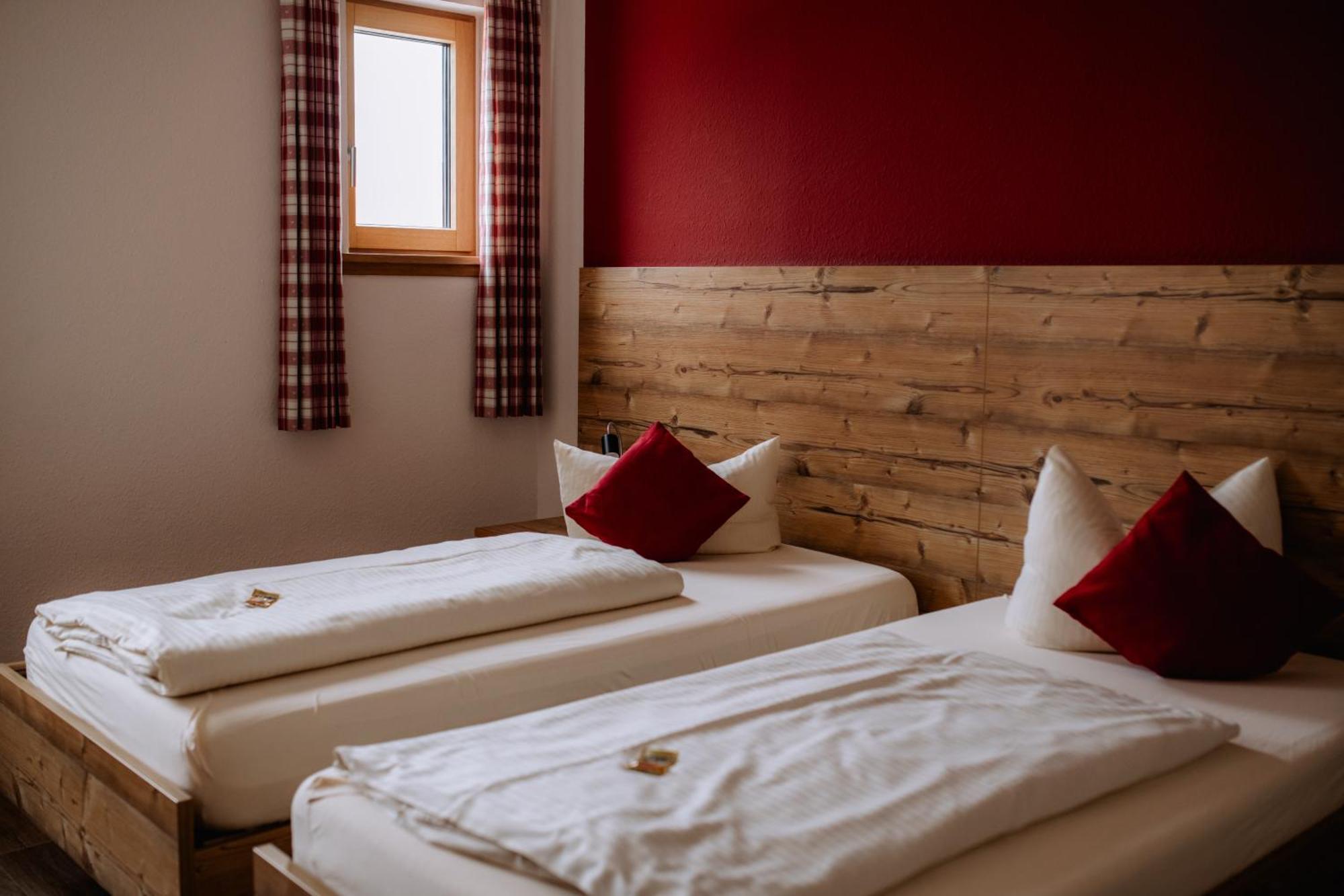 Landhotel Gary Wolframs-Eschenbach Szoba fotó